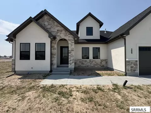 Exterior - 209 N 4117 E, Rigby, ID 83442 photo 5 of 12