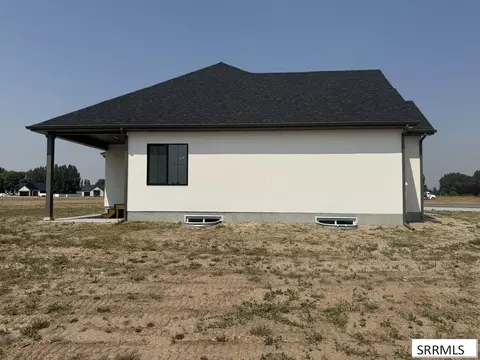Exterior - 209 N 4117 E, Rigby, ID 83442 photo 7 of 12