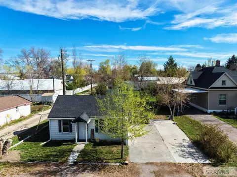 155 E Jackson St, Blackfoot, ID 83221
