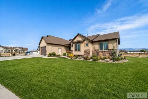 4631 Mountain Bend Dr, Ammon, ID 83406
