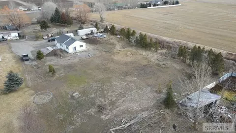 264 E 1st S, Teton, ID 83451