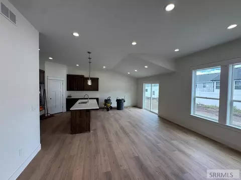 Living - 355 Skyline Peak Loop, Inkom, ID 83245 photo 1 of 2