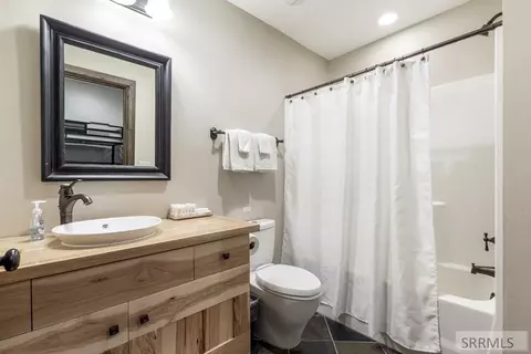 Bath - 1547 Cherry Butte Rd, Ashton, ID 83420 photo 4 of 6