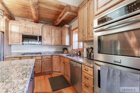 Kitchen - 1547 Cherry Butte Rd, Ashton, ID 83420 photo 3 of 4