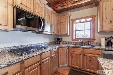 Kitchen - 1547 Cherry Butte Rd, Ashton, ID 83420 photo 4 of 4