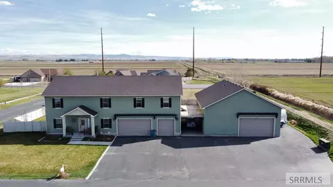 2020 E Timberview Dr, Idaho Falls, ID 83401