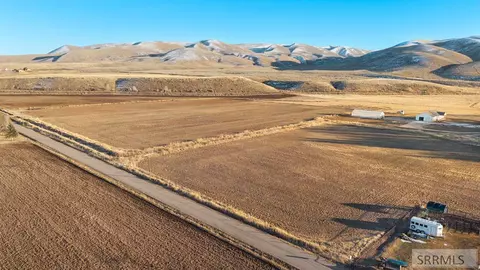 147 Patriot Ln, Dingle, ID 83233