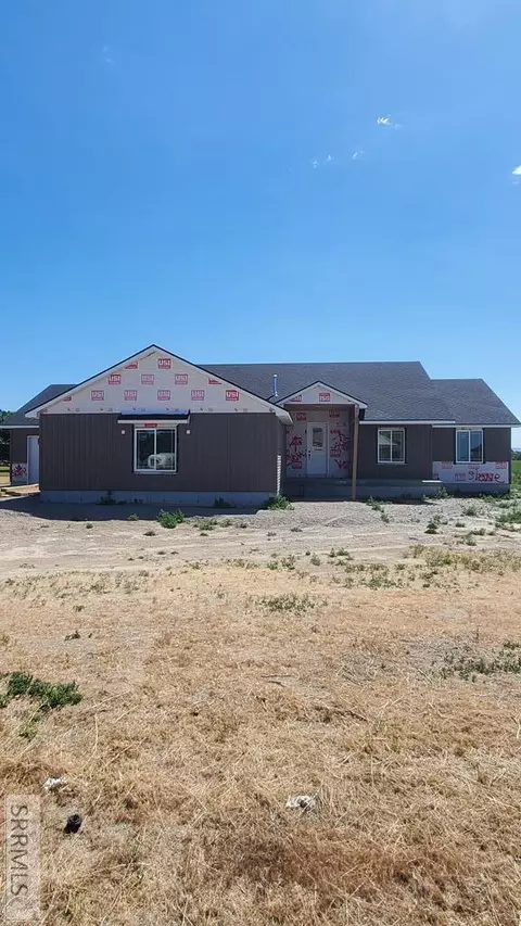 345 N 690w Lemhi Rd, Blackfoot, ID 83221
