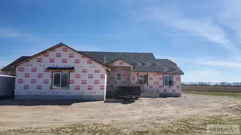 345 N 690w Lemhi Rd, Blackfoot, ID 83221