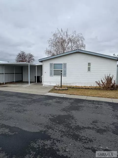 850 Parkway Dr #32, Blackfoot, ID 83221