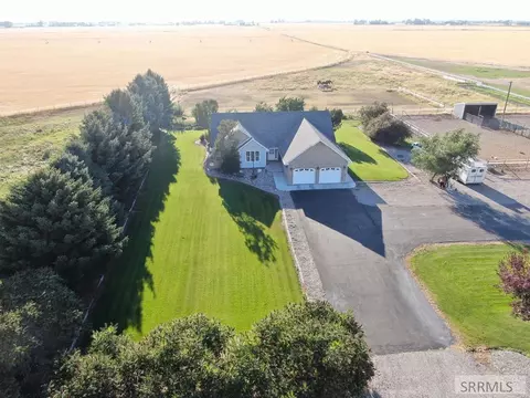 1044 N 1000 E, Shelley, ID 83274