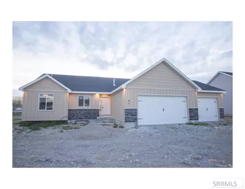 41 N White Pine Ln, Rigby, ID 83442