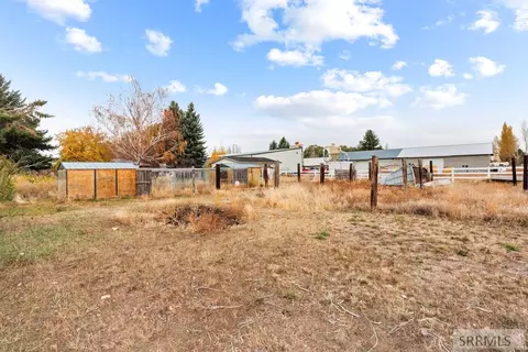 Exterior - 4064 S 2000 W, Rexburg, ID 83440 photo 21 of 25
