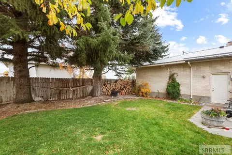 Exterior - 4064 S 2000 W, Rexburg, ID 83440 photo 16 of 25