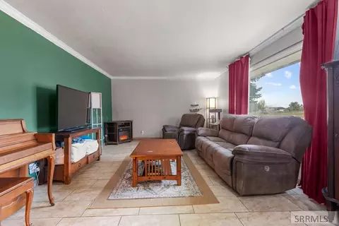 Living - 4064 S 2000 W, Rexburg, ID 83440 photo 1 of 2