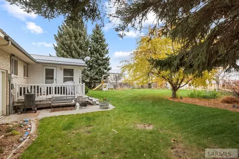Exterior - 4064 S 2000 W, Rexburg, ID 83440 photo 8 of 25