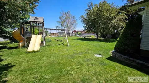Exterior - 4064 S 2000 W, Rexburg, ID 83440 photo 11 of 25