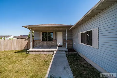 Exterior - 3879 E Ash Ln, Rigby, ID 83442 photo 4 of 8
