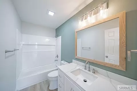 Bath - 3879 E Ash Ln, Rigby, ID 83442 photo 4 of 6