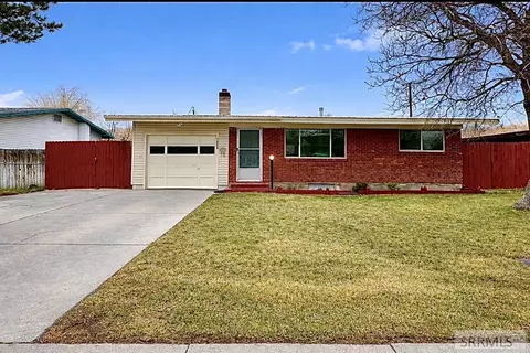 1820 S Falcon Dr, Ammon, ID 83406