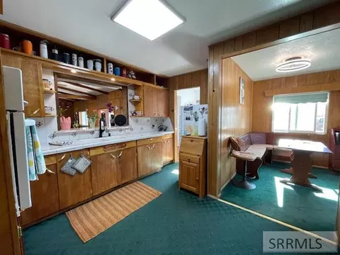 Kitchen - 2 Chaffin Ln, Salmon, ID 83467 photo 2 of 2
