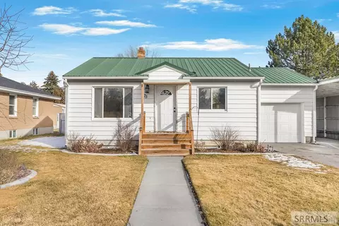 75 Cone St, Blackfoot, ID 83221