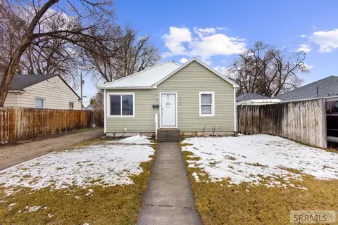 742 12th St, Idaho Falls, ID 83404
