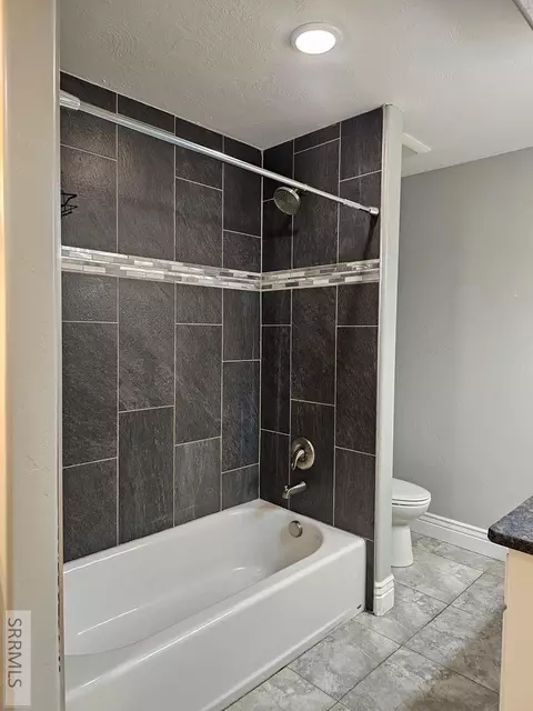Bath - 4045 E 540 N, Rigby, ID 83442 photo 5 of 6