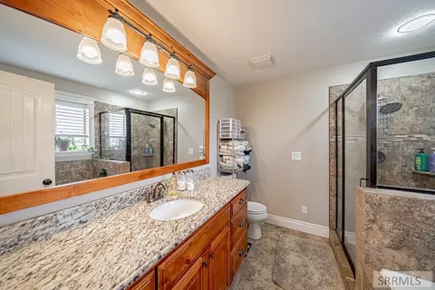 Bath - 4045 E 540 N, Rigby, ID 83442 photo 1 of 6