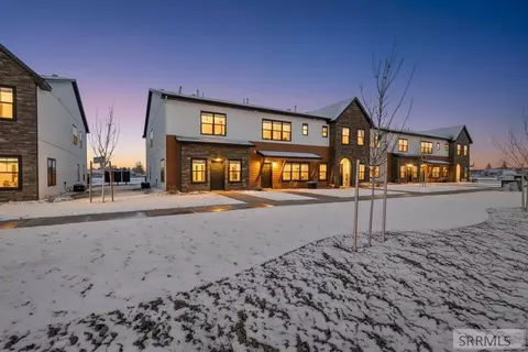 5133 N Beach Dr, Idaho Falls, ID 83401