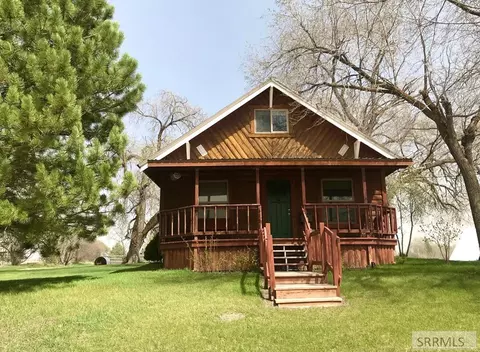 232 N Spruce St, Parker, ID 83438