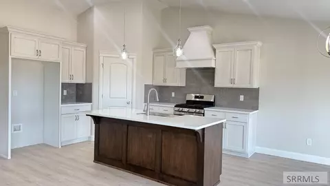 Kitchen - 3765 E 356 N, Rigby, ID 83442 photo 4 of 4