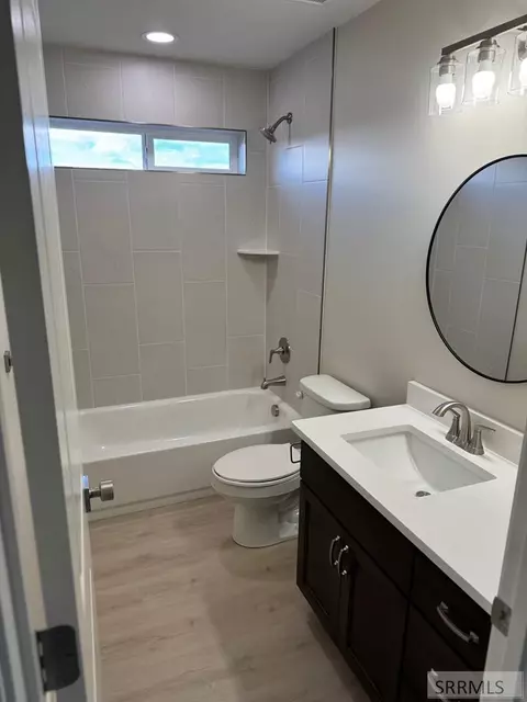Bath - 3765 E 356 N, Rigby, ID 83442 photo 1 of 3