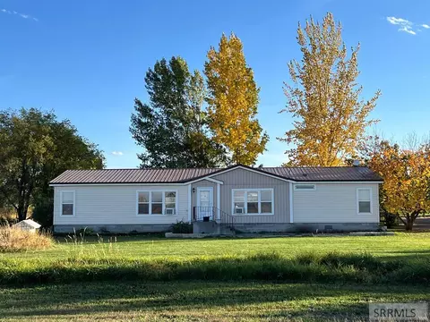 2252 E 300 N, Saint Anthony, ID 83445