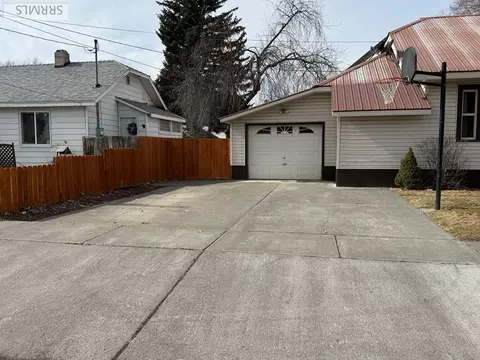 247 N 3rd E, Saint Anthony, ID 83445 photo 4
