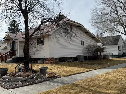 247 N 3rd E, Saint Anthony, ID 83445 photo 5