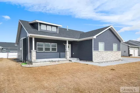 760 Regency Ln, Idaho Falls, ID 83402
