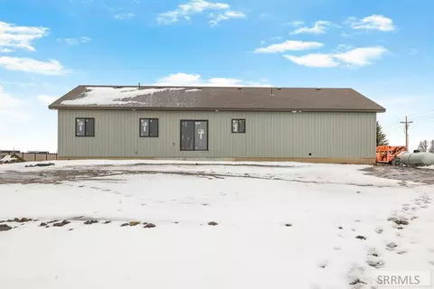 Exterior - 2911 Hackamore Dr, Saint Anthony, ID 83445 photo 4 of 4