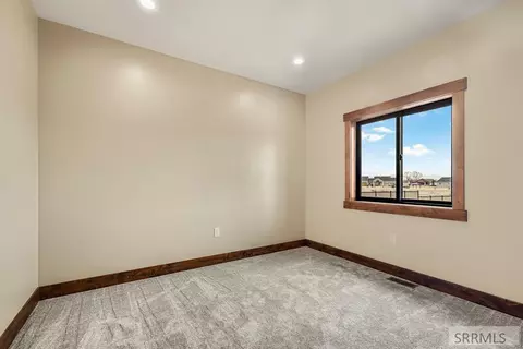 Bedroom - 2911 Hackamore Dr, Saint Anthony, ID 83445 photo 7 of 7