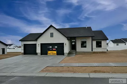 3673 Eugene Ave, Ammon, ID 83406
