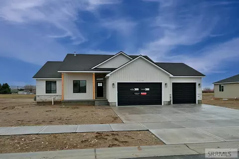 3634 Kingsboro Ave, Ammon, ID 83406