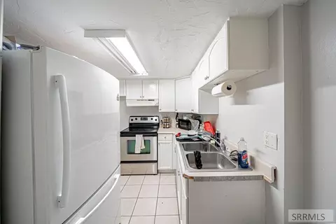 Kitchen - 318 S 3rd W, Rexburg, ID 83440 photo 3 of 6