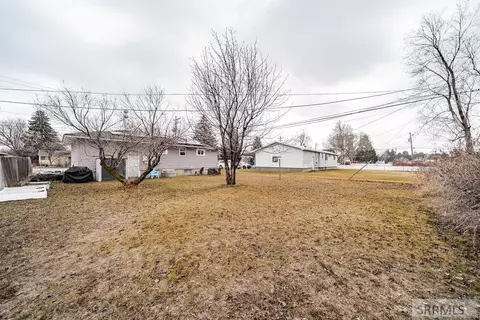 Exterior - 318 S 3rd W, Rexburg, ID 83440 photo 3 of 3