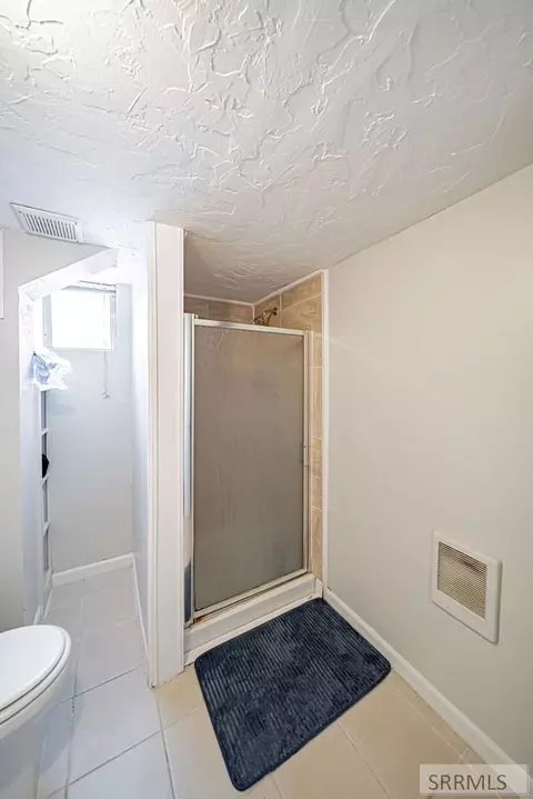 Bath - 318 S 3rd W, Rexburg, ID 83440 photo 6 of 6