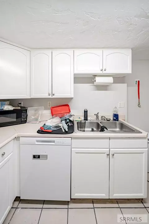 Kitchen - 318 S 3rd W, Rexburg, ID 83440 photo 4 of 6