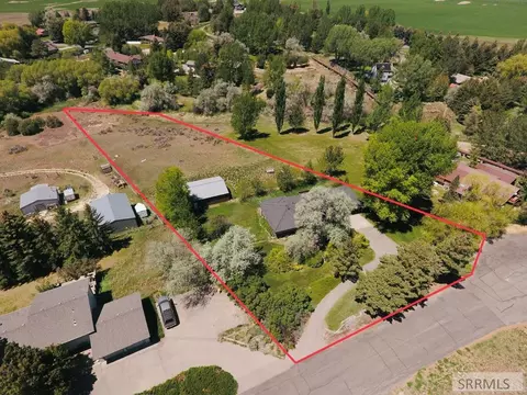 595 N Murdock Ln, Idaho Falls, ID 83402