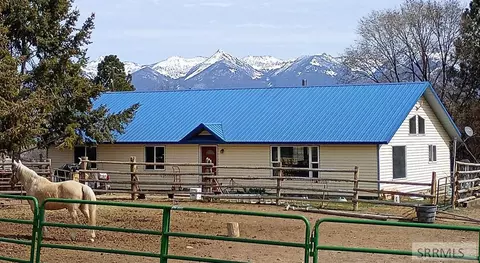 405 Washington St, Salmon, ID 83467