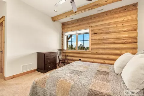 Bedroom - 8157 Ripplinger Rd, Driggs, ID 83422 photo 3 of 4