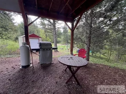 Exterior - 1831 Donna Dr, Bancroft, ID 83276 photo 9 of 15