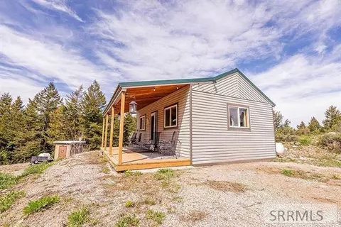 Exterior - 1831 Donna Dr, Bancroft, ID 83276 photo 2 of 15